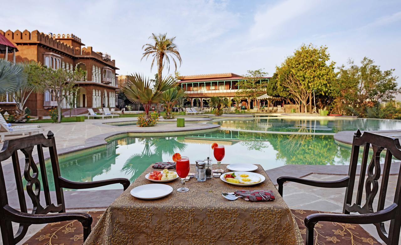 Regenta Resort Pushkar Fort Esterno foto