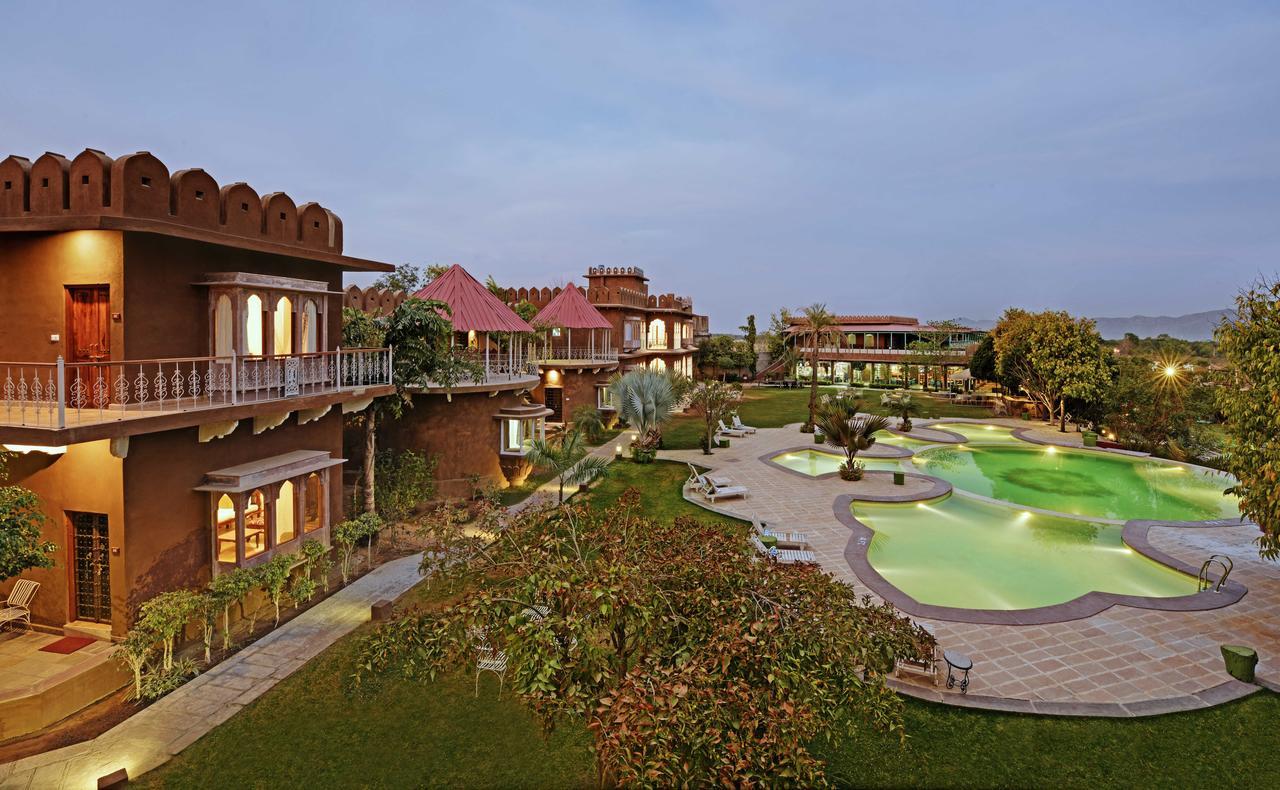 Regenta Resort Pushkar Fort Esterno foto